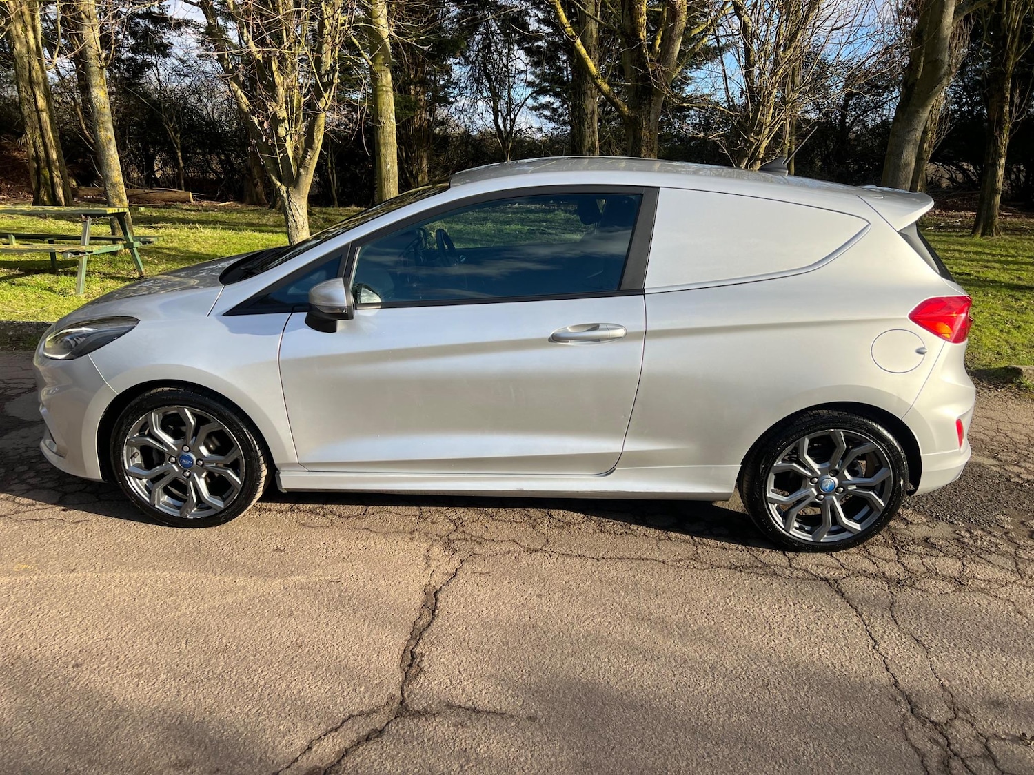 Used Ford Fiesta Van 2020 for sale - 76865302: Photo 6
