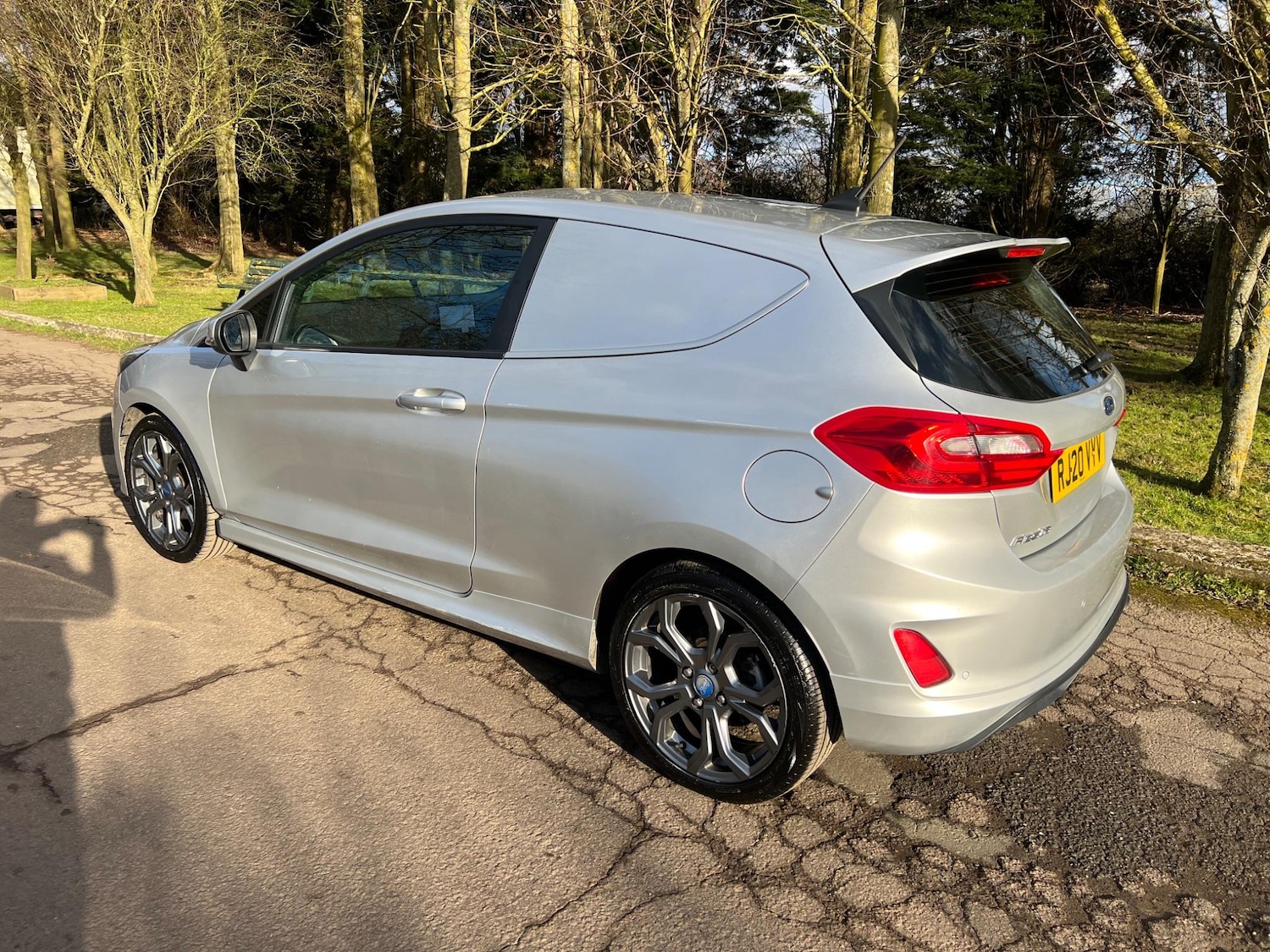 Used Ford Fiesta Van 2020 for sale - 76865302: Photo 8