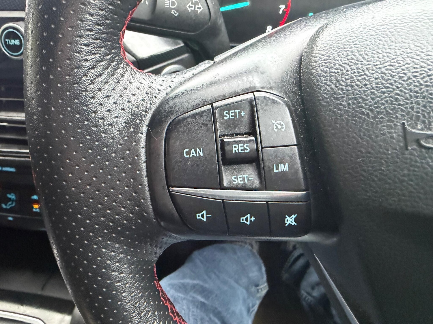 Used Ford Focus 2019 for sale - 76644902: Photo 17