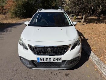 Used Peugeot 2008 2016 for sale - 79634031: Photo
