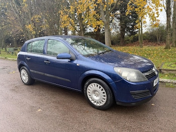 Used Vauxhall Astra 2004 for sale - 76753352: Photo