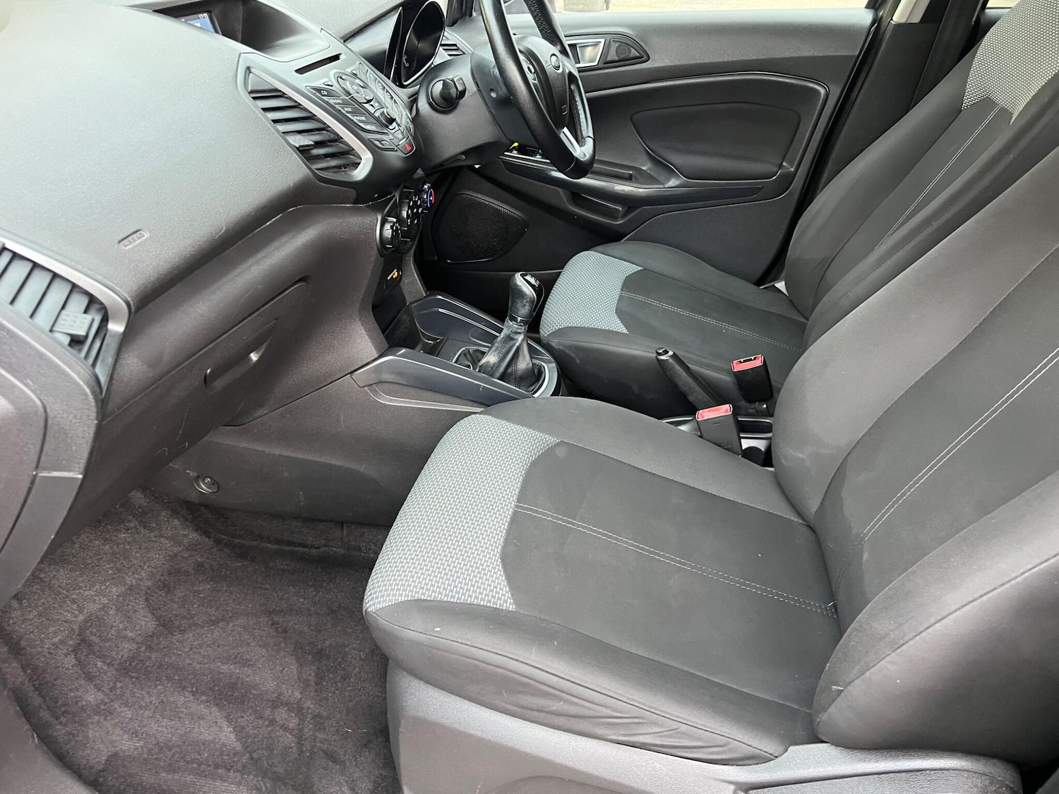 Used Ford Ecosport 2016 for sale - 76370757: Photo 12
