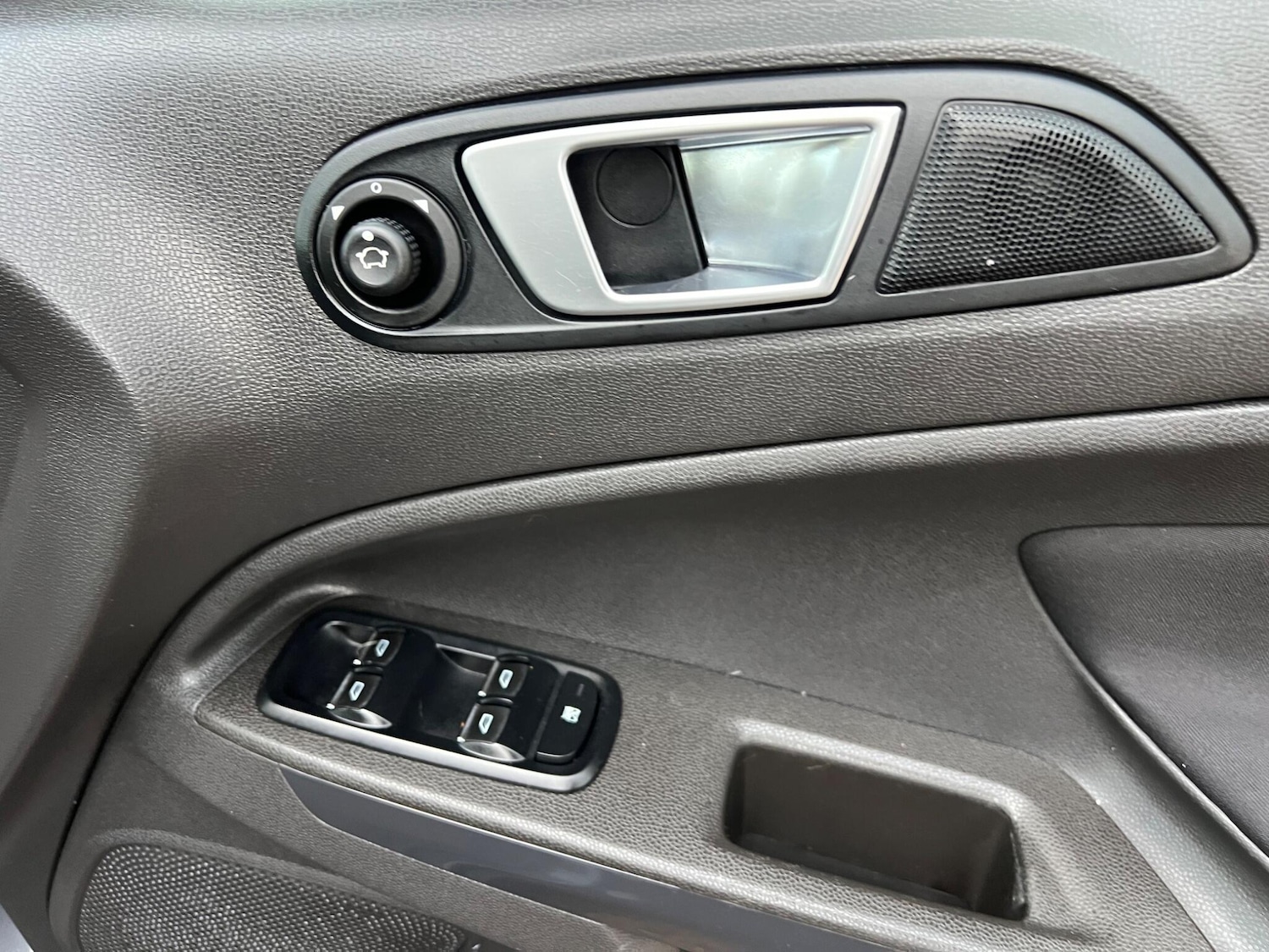 Used Ford Ecosport 2016 for sale - 76370757: Photo 18