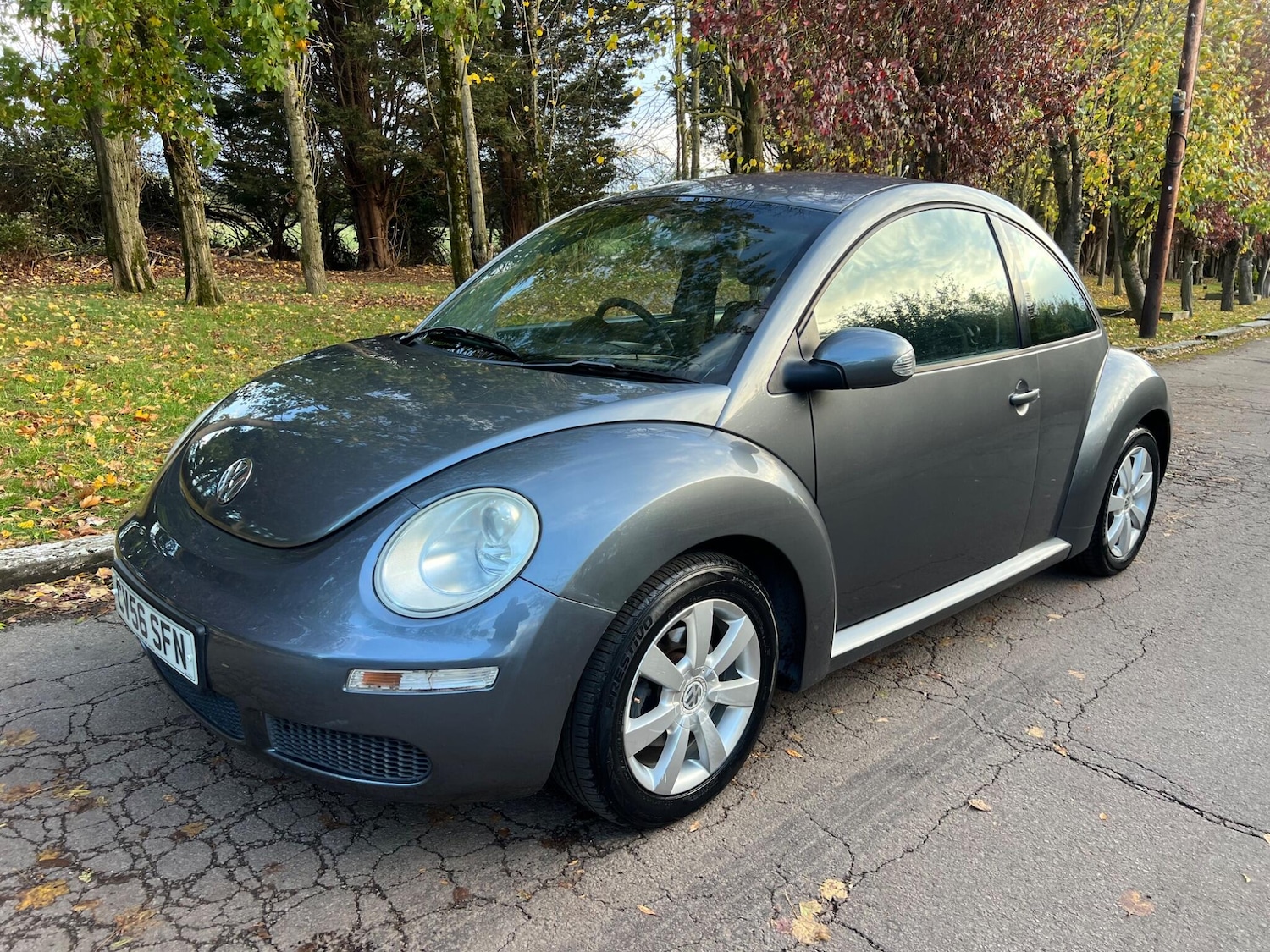Used Volkswagen Beetle 2006 for sale - 76360408: Photo 2