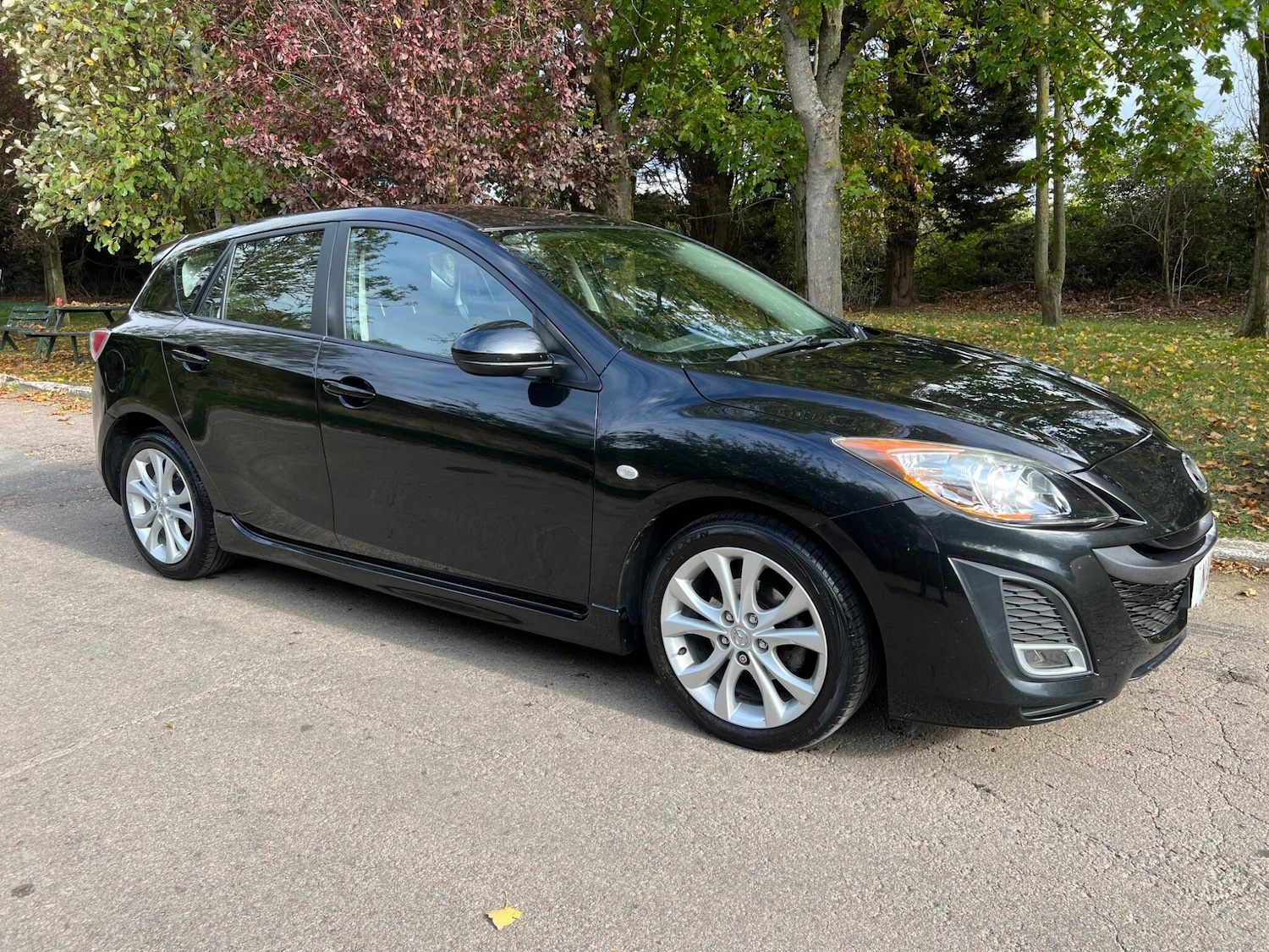 Used Mazda Mazda3 2011 for sale - 76371274: Photo 1