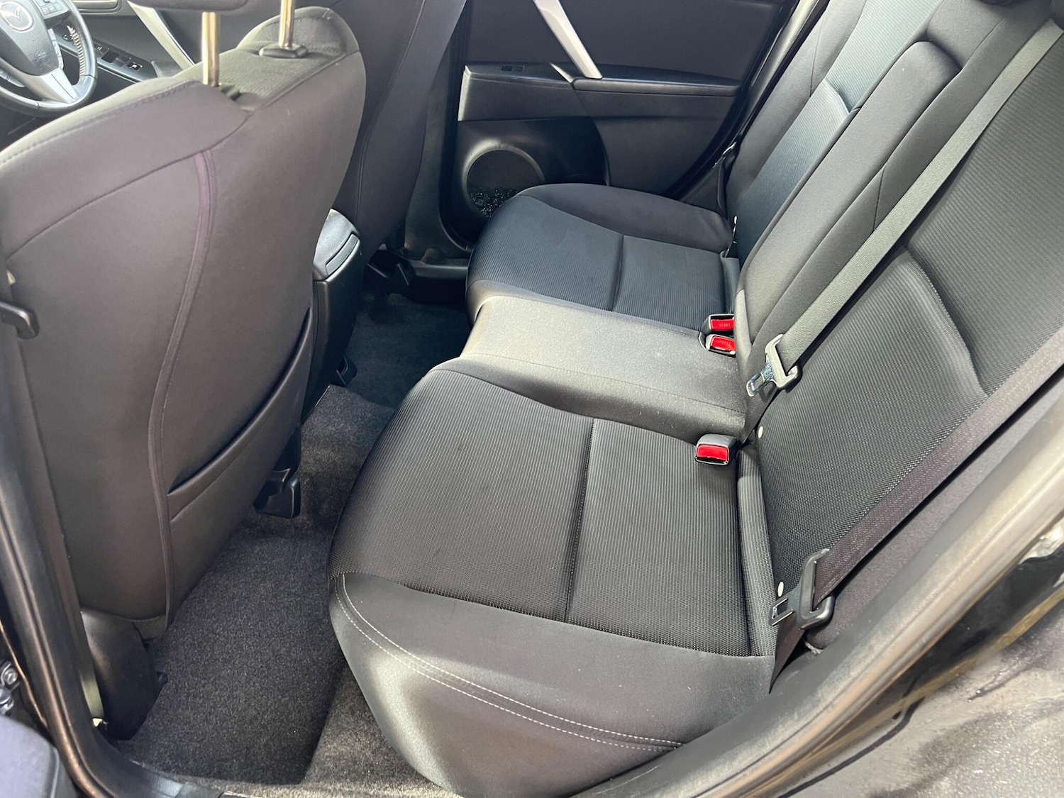 Used Mazda Mazda3 2011 for sale - 76371274: Photo 14