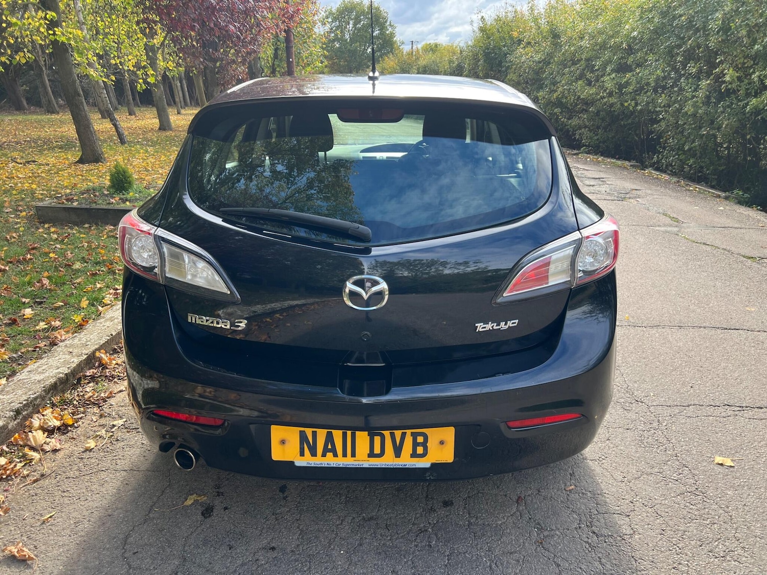Used Mazda Mazda3 2011 for sale - 76371274: Photo 5