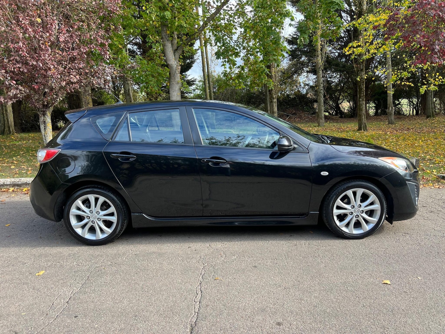 Used Mazda Mazda3 2011 for sale - 76371274: Photo 7
