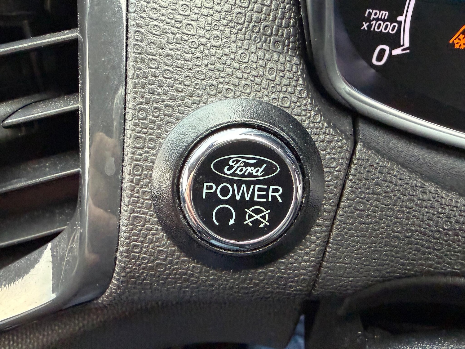 Used Ford Ecosport 2017 for sale - 76633558: Photo 18