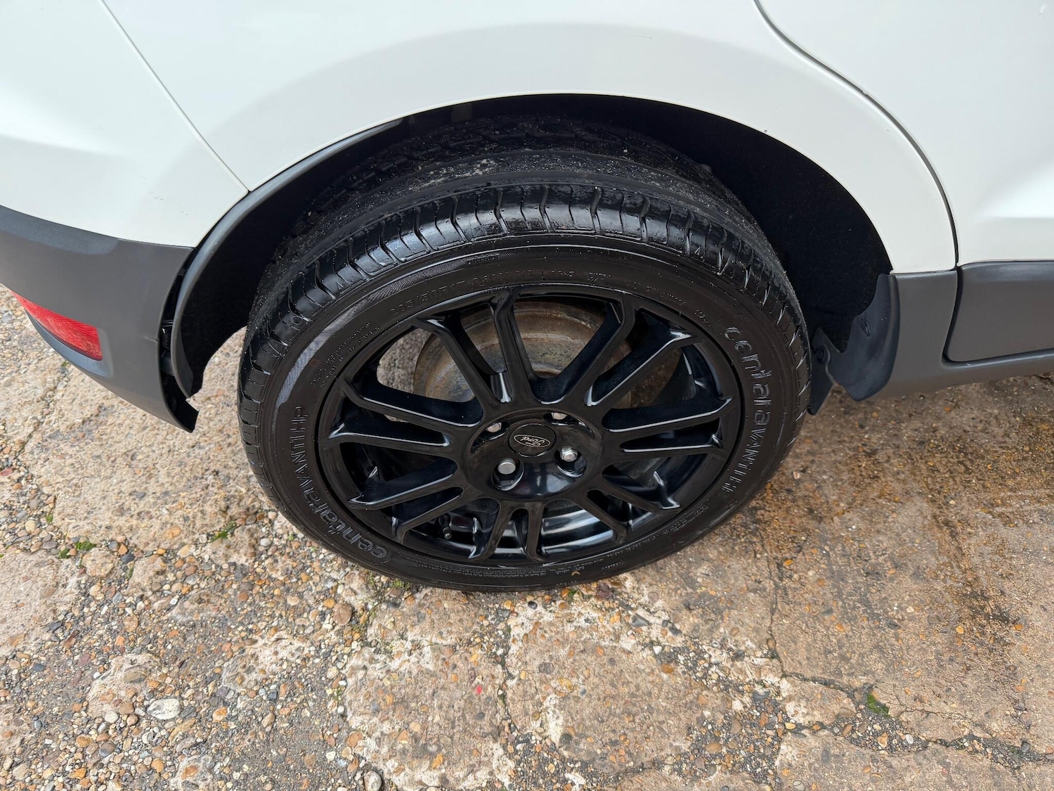 Used Ford Ecosport 2017 for sale - 76633558: Photo 23