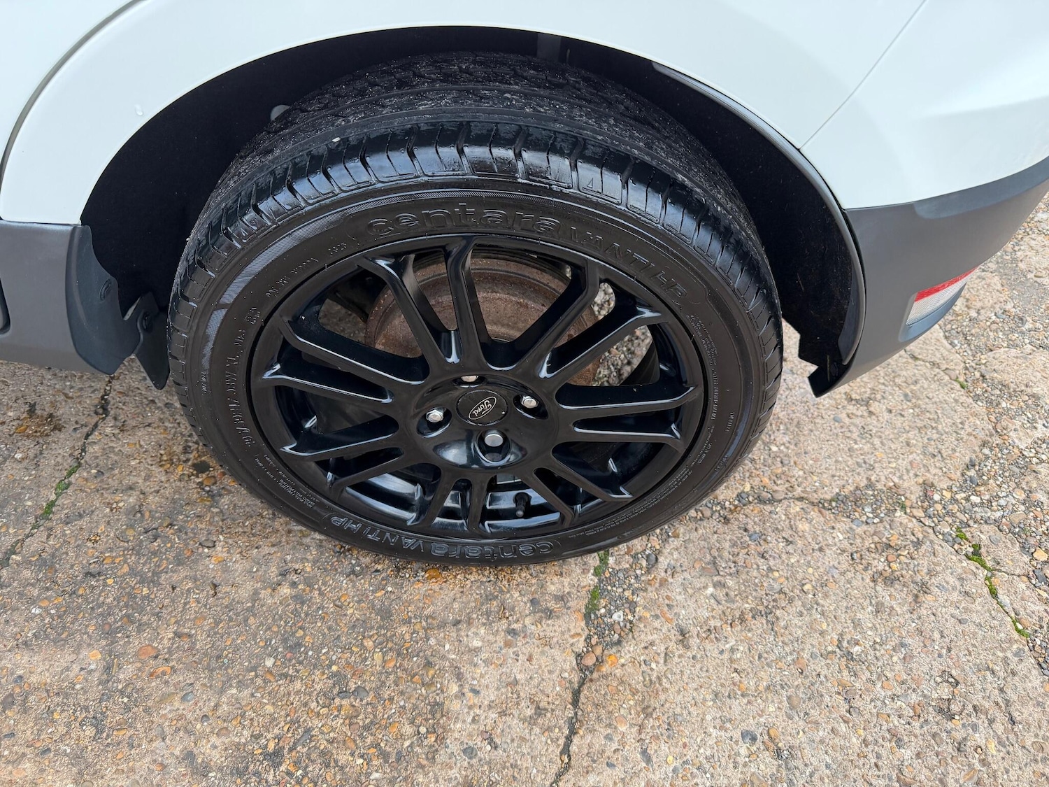 Used Ford Ecosport 2017 for sale - 76633558: Photo 24