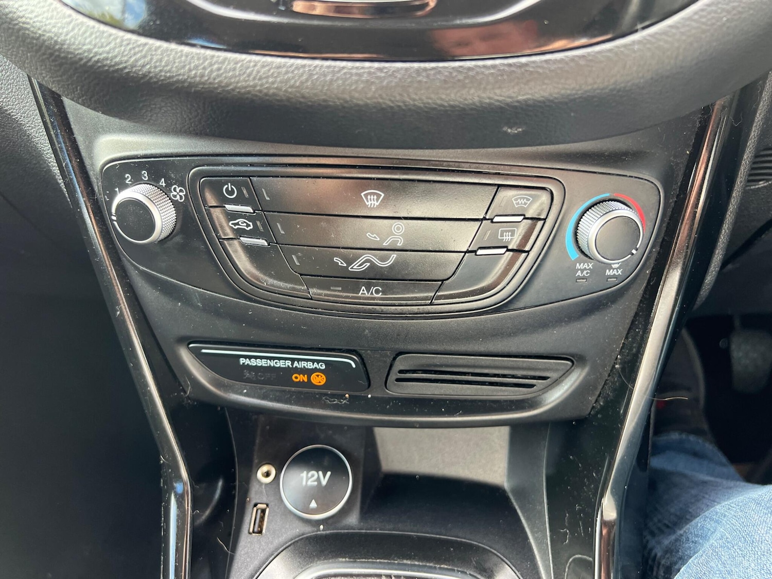 Used Ford B-MAX 2015 for sale - 76753359: Photo 18