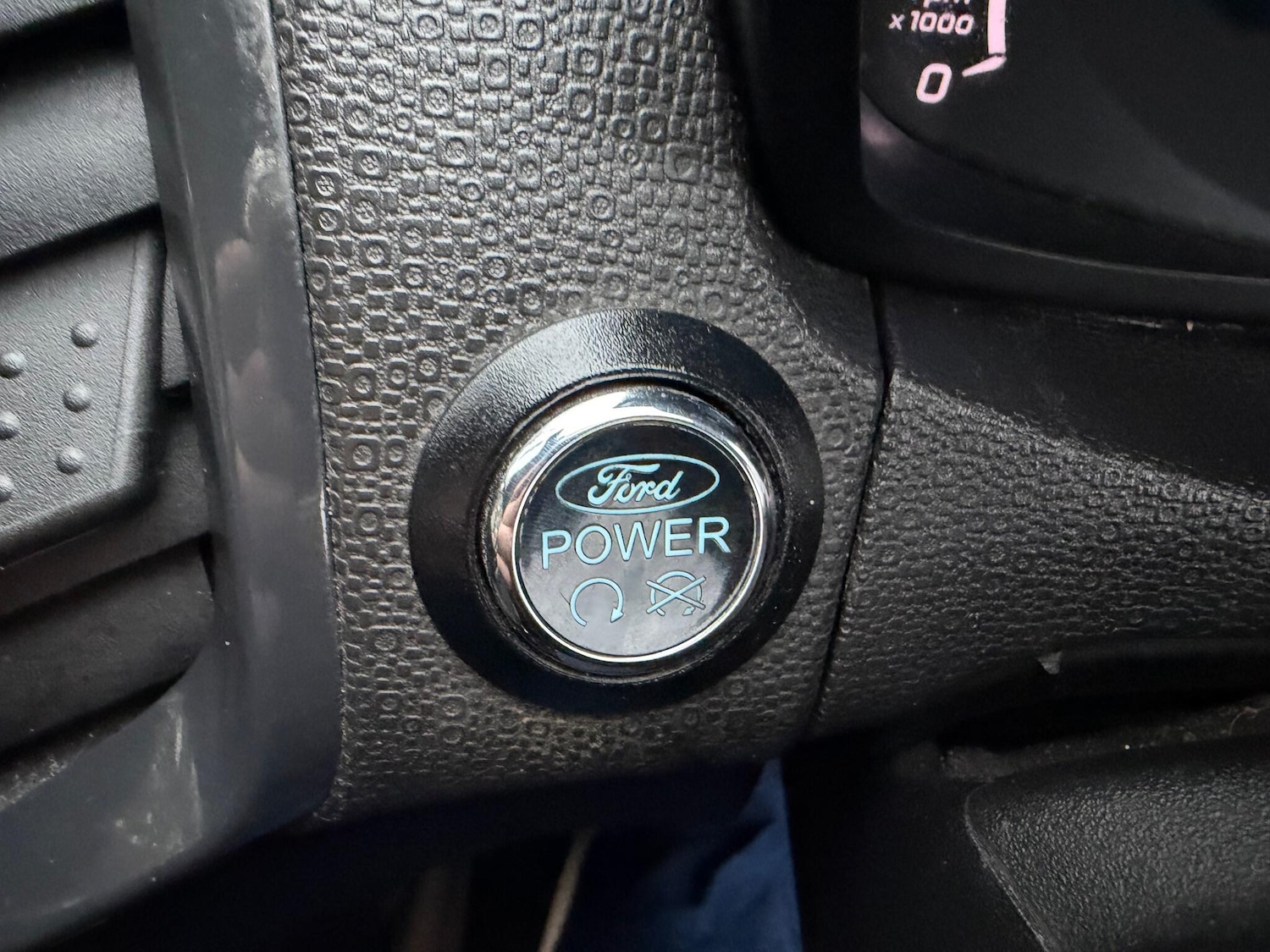 Used Ford Ecosport 2015 for sale - 77163614: Photo 17