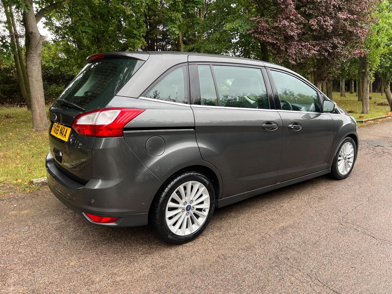 Used Ford Grand C-Max 2018 for sale - 75915067: Photo 9
