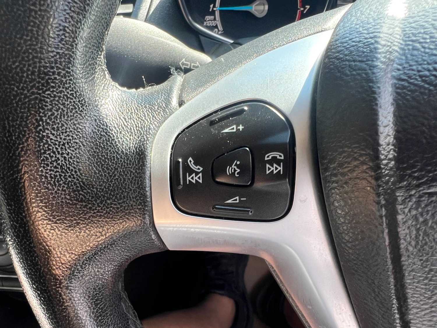 Used Ford Fiesta 2015 for sale - 76887215: Photo 19