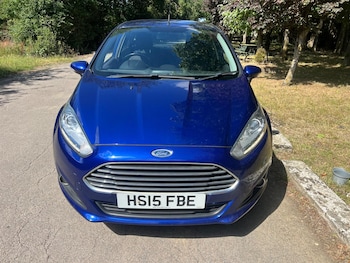 Used Ford Fiesta 2015 for sale - 76887215: Photo