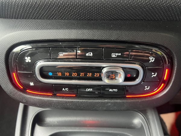 Used smart fortwo 2019 for sale - 76214089: Photo 24