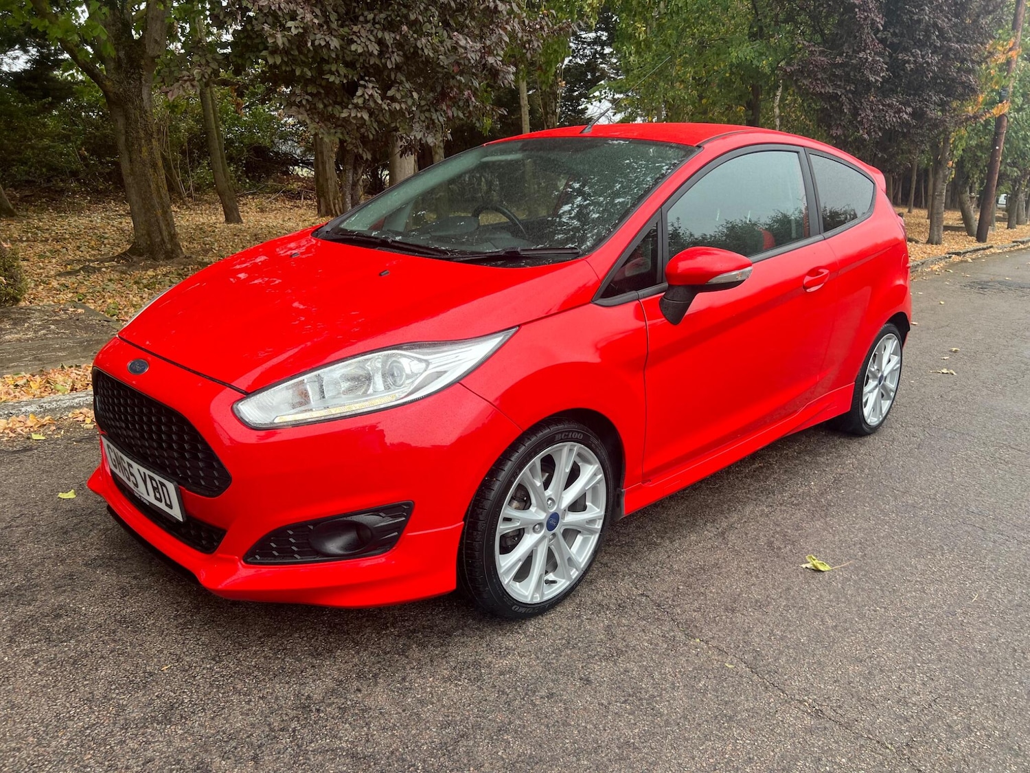 Used Ford Fiesta 2015 for sale - 76370356: Photo 2