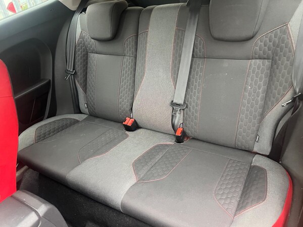 Used Ford Fiesta 2015 for sale - 76108467: Photo 14