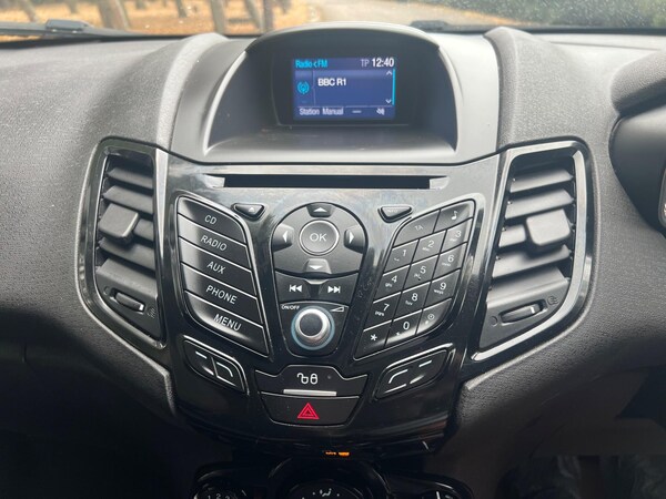 Used Ford Fiesta 2015 for sale - 76108467: Photo 17