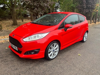 Used Ford Fiesta 2015 for sale - 76108467: Photo 2