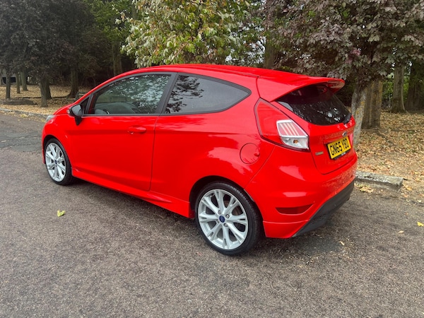 Used Ford Fiesta 2015 for sale - 76108467: Photo 8