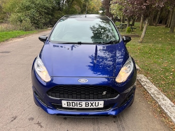 Used Ford Fiesta 2015 for sale - 76753358: Photo