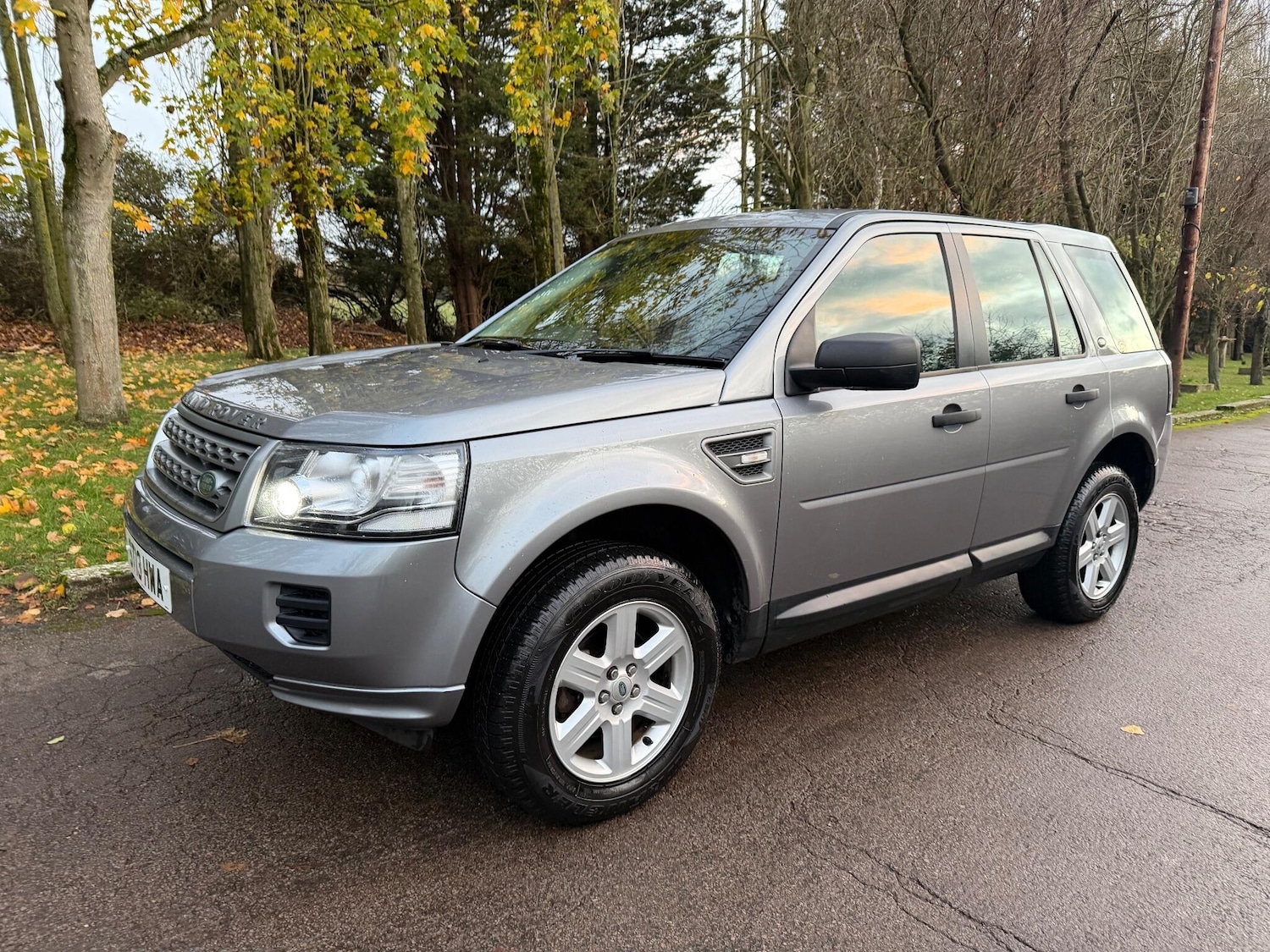 Used Land Rover Freelander 2013 for sale - 76752452: Photo 2