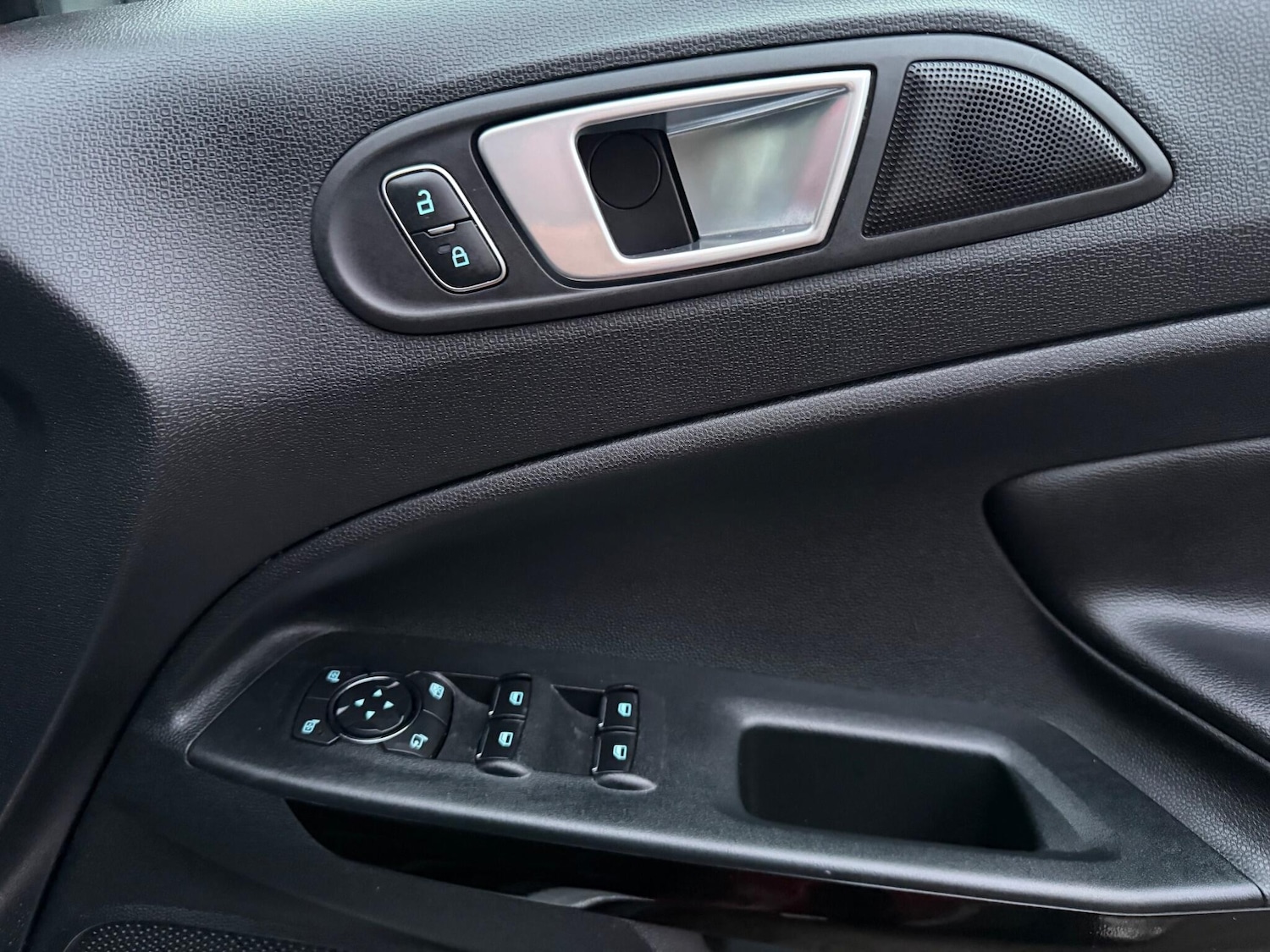 Used Ford Ecosport 2018 for sale - 76658440: Photo 19