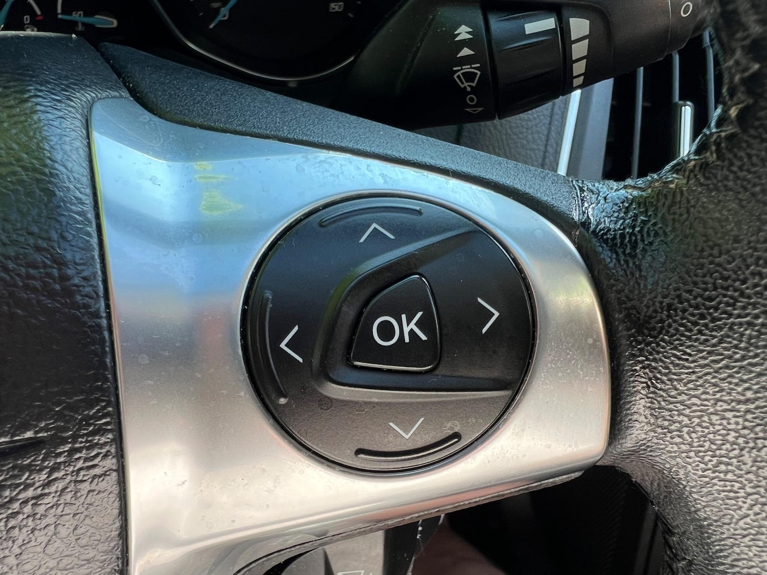 Used Ford Focus 2012 for sale - 76370344: Photo 16