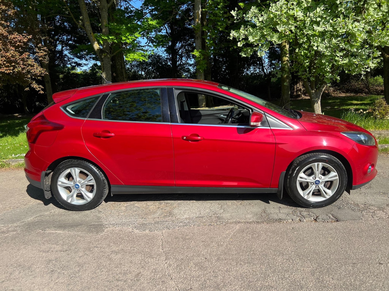 Used Ford Focus 2012 for sale - 76370344: Photo 7