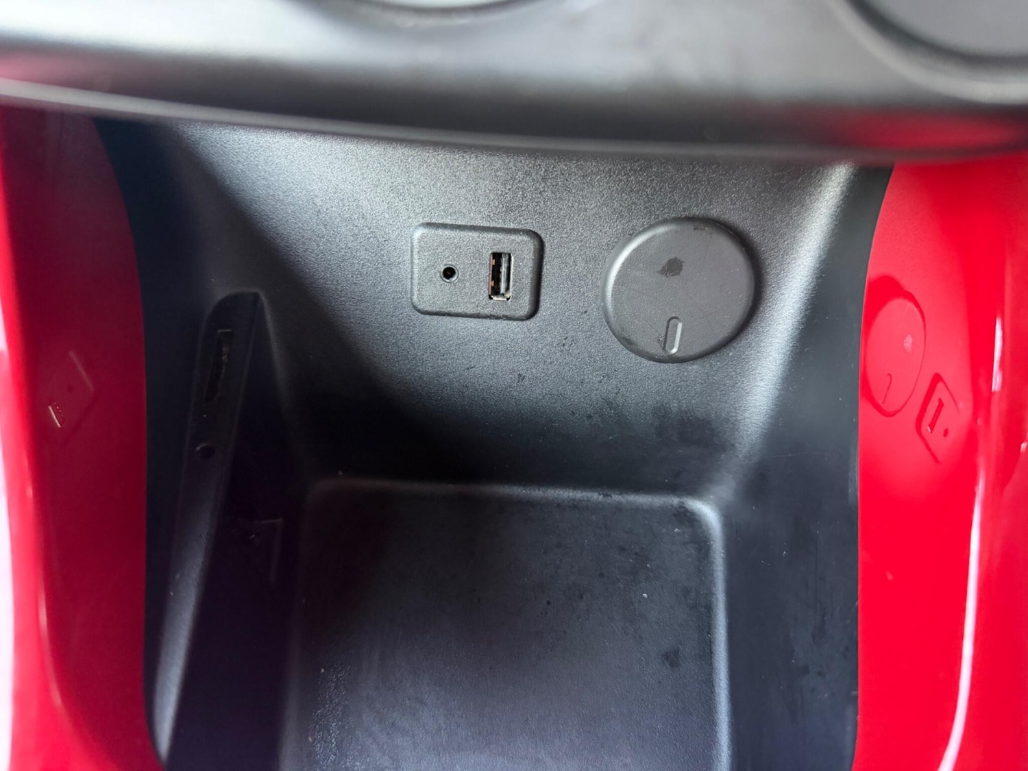 Used Vauxhall ADAM 2014 for sale - 77646115: Photo 16