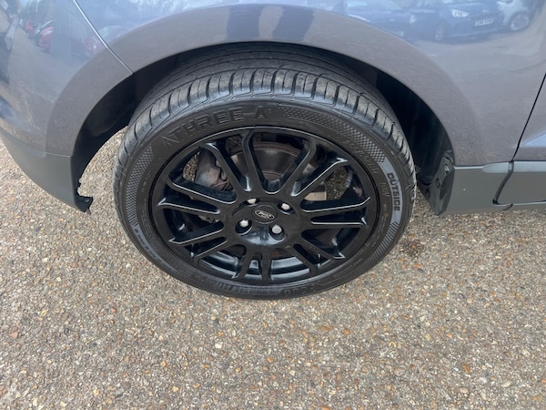 Used Ford Ecosport 2017 for sale - 76295456: Photo 25