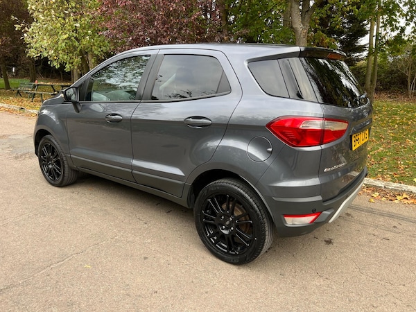 Used Ford Ecosport 2017 for sale - 76295456: Photo 8