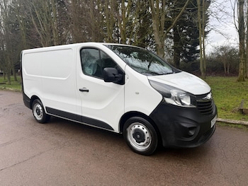 Vauxhall Vivaro feature image