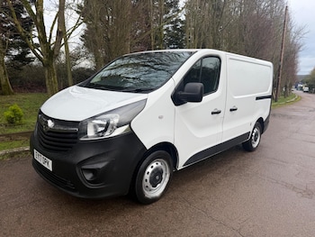 Used Vauxhall Vivaro 2017 for sale - 77559615: Photo