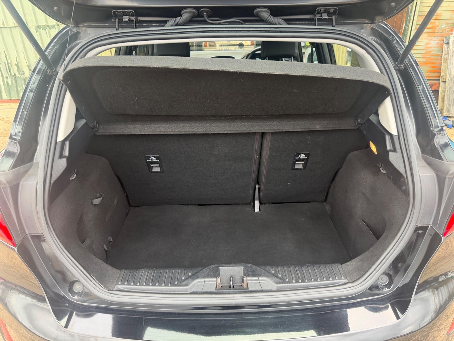 Used Ford Fiesta 2017 for sale - 77671905: Photo 10