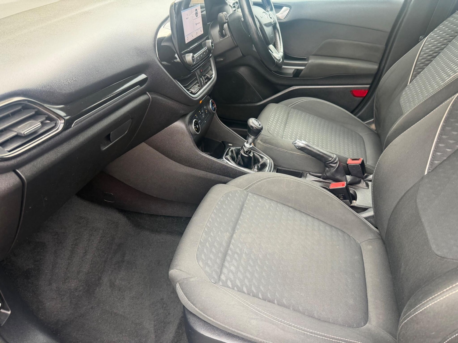 Used Ford Fiesta 2017 for sale - 77671905: Photo 12