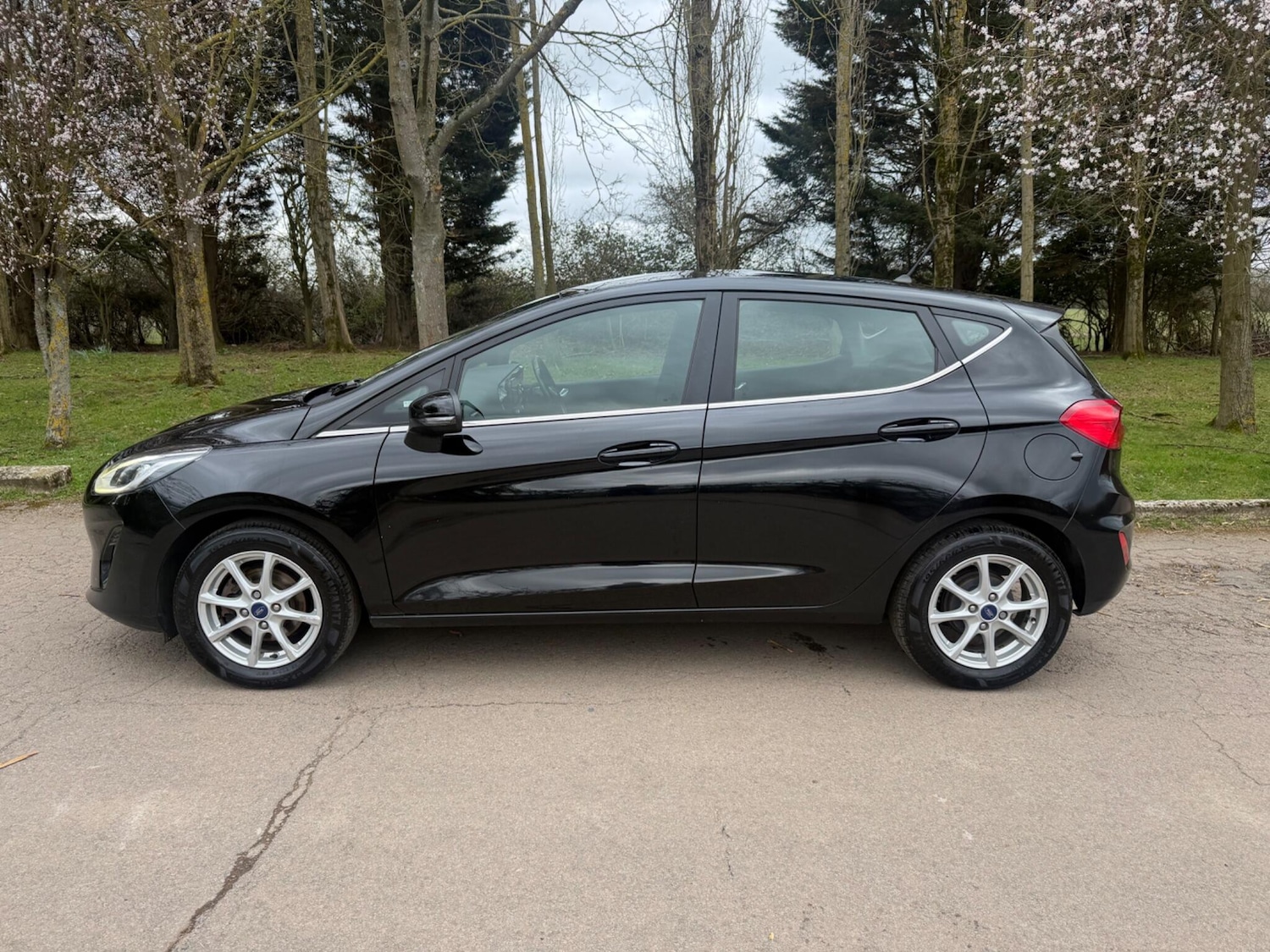 Used Ford Fiesta 2017 for sale - 77671905: Photo 8