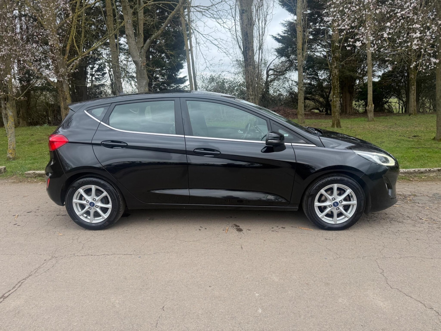 Used Ford Fiesta 2017 for sale - 77671905: Photo 9