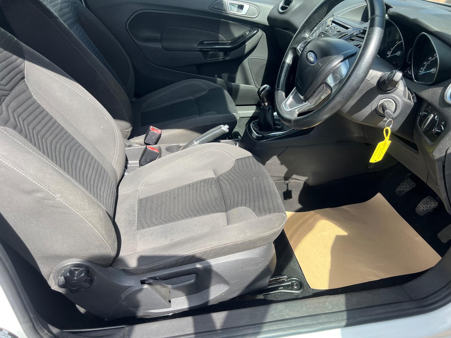 Used Ford Fiesta 2014 for sale - 76752957: Photo 11