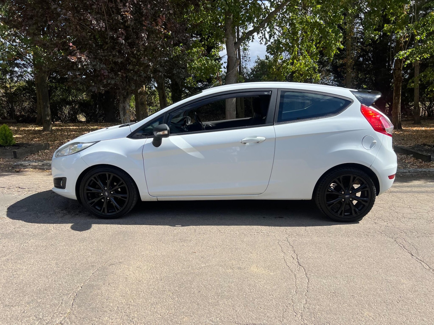 Used Ford Fiesta 2014 for sale - 76752957: Photo 6