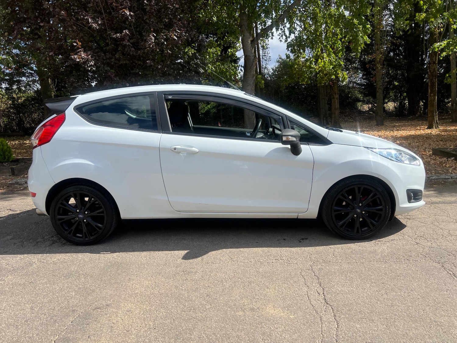 Used Ford Fiesta 2014 for sale - 76752957: Photo 7