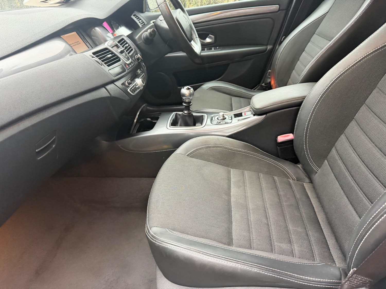 Used Renault Laguna 2009 for sale - 76753212: Photo 12