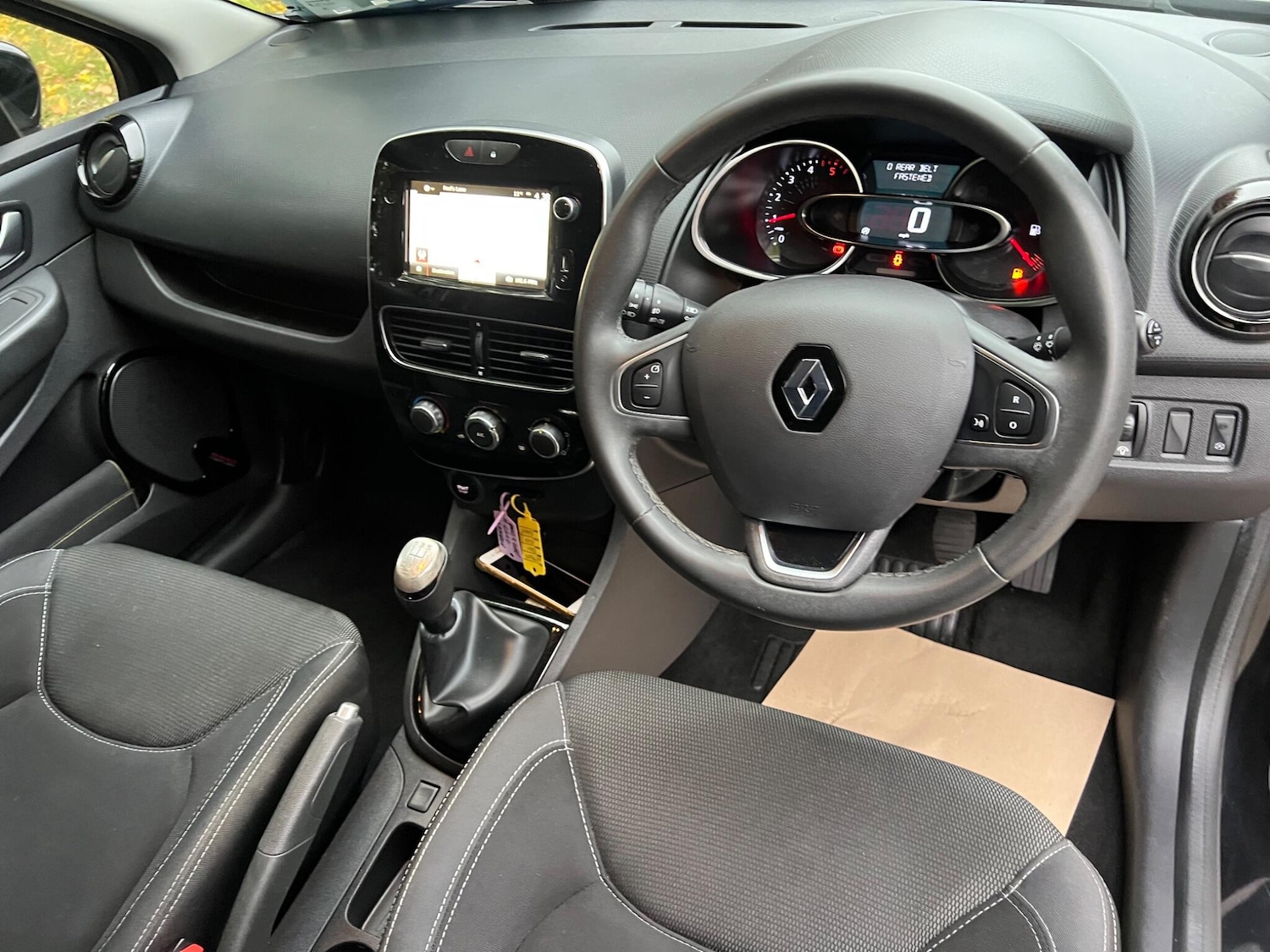 Used Renault Clio 2019 for sale - 76377198: Photo 10