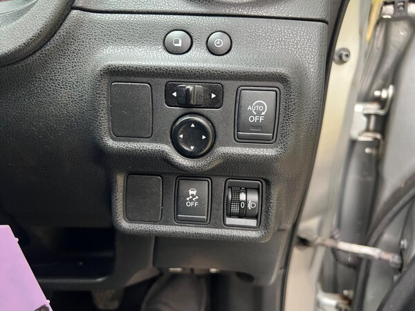 Used Nissan Note 2014 for sale - 76201187: Photo 19