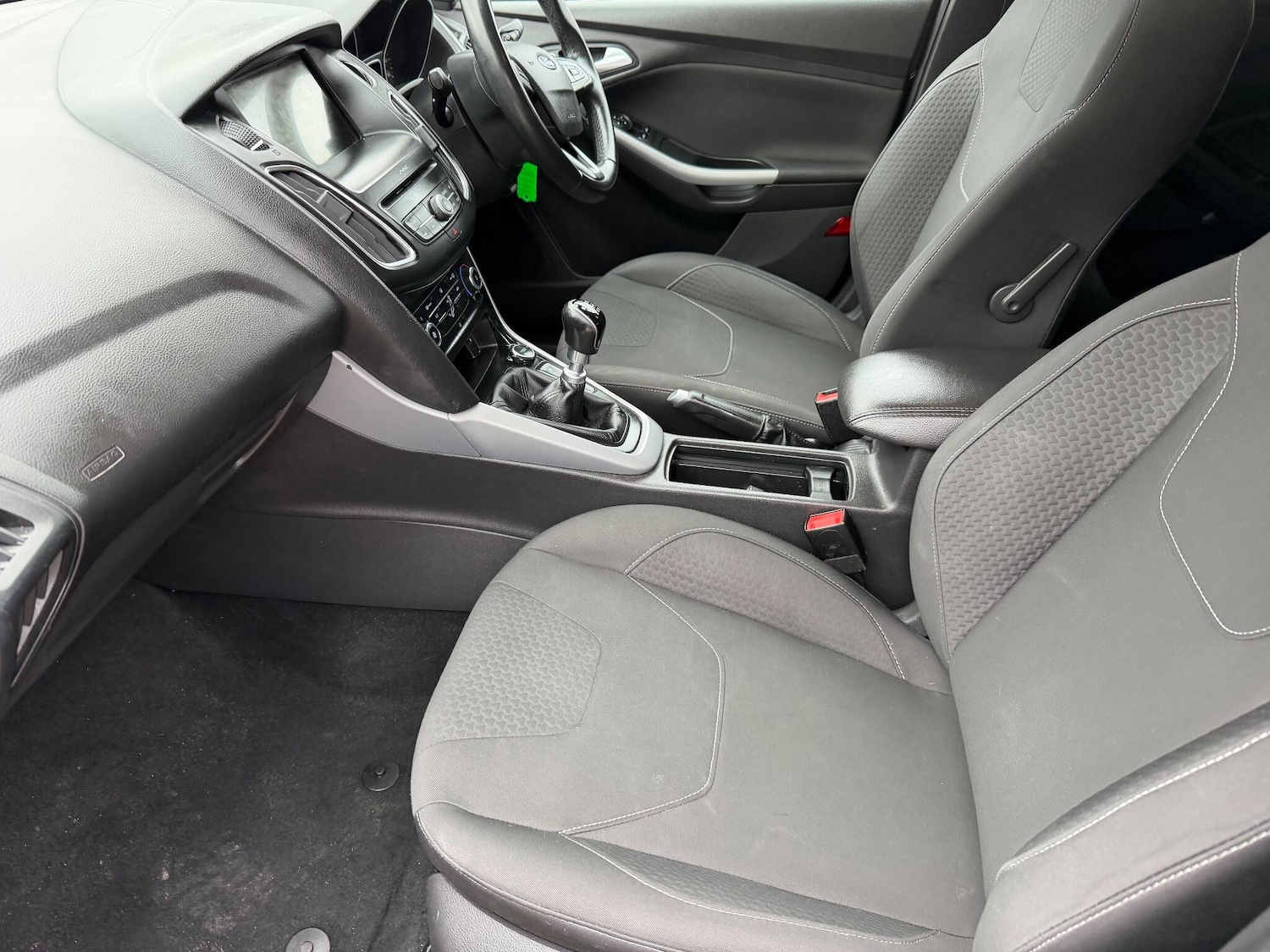 Used Ford Focus 2017 for sale - 76522077: Photo 10