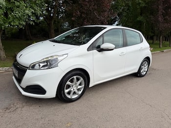 Used Peugeot 208 2016 for sale - 79634034: Photo