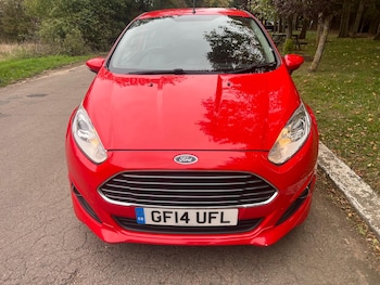 Used Ford Fiesta 2014 for sale - 76227689: Photo