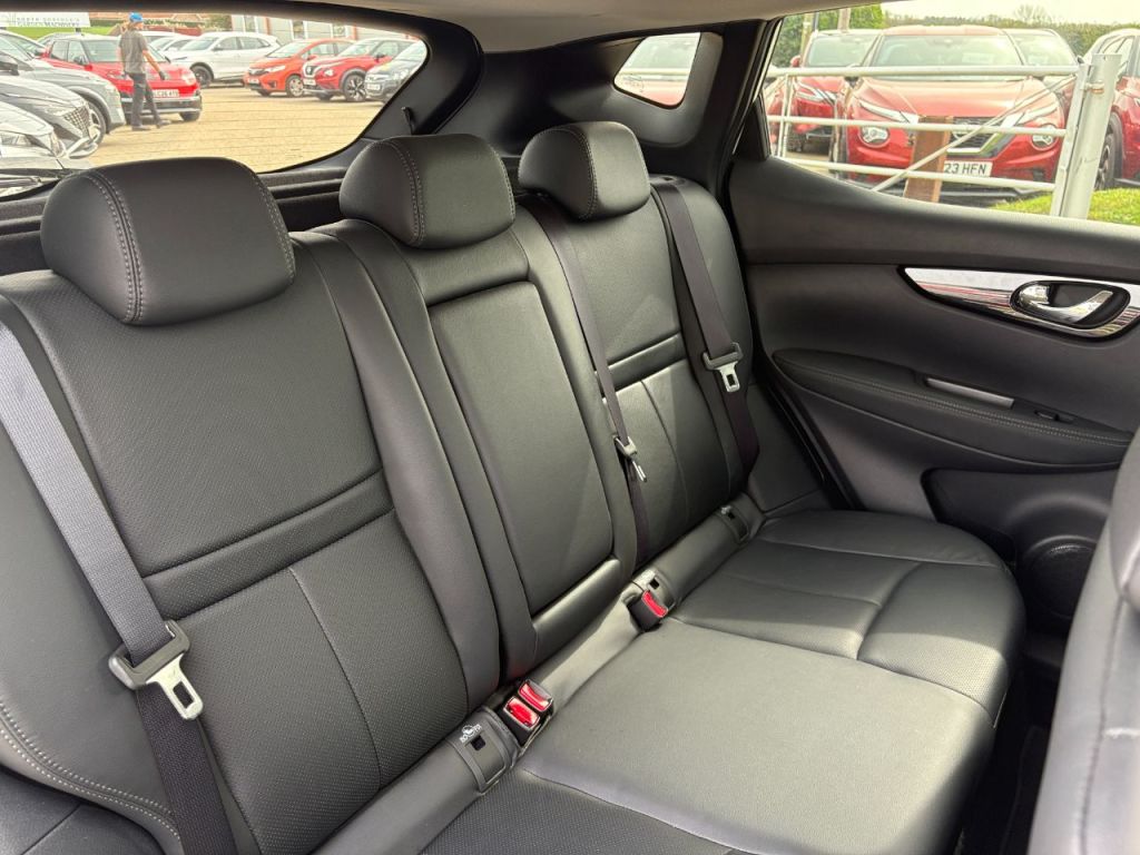 Used Nissan Qashqai 2017 for sale - 78199792: Photo 17